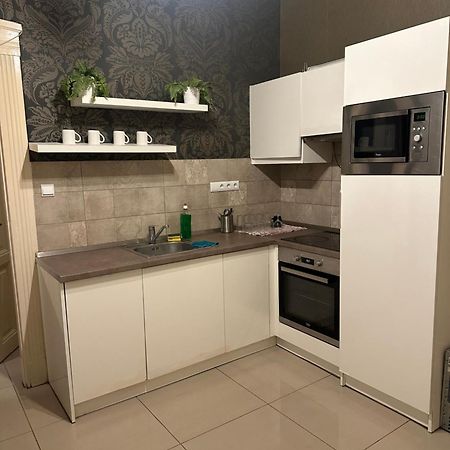 Fashion Street Luxury Apartment Boedapest Buitenkant foto